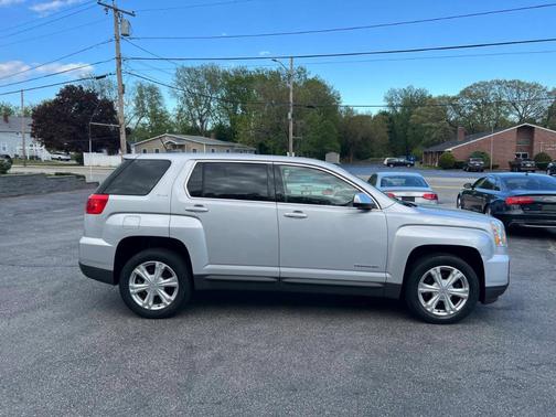 2017 GMC Terrain SLE-1