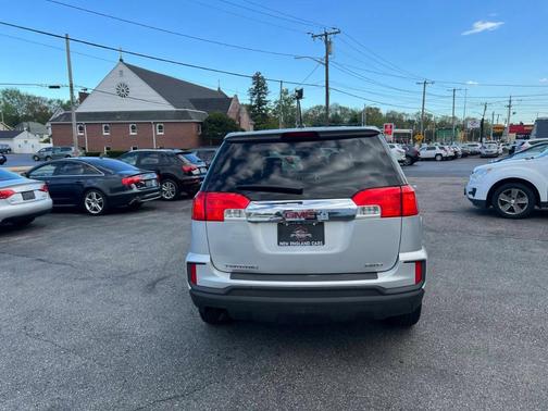 2017 GMC Terrain SLE-1