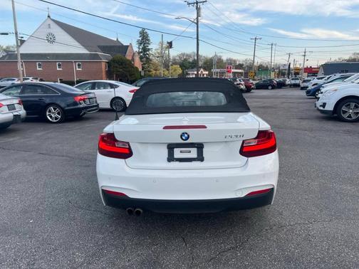 2016 BMW 228 i