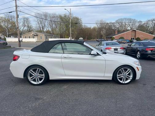 2016 BMW 228 i