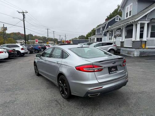 2020 Ford Fusion Titanium