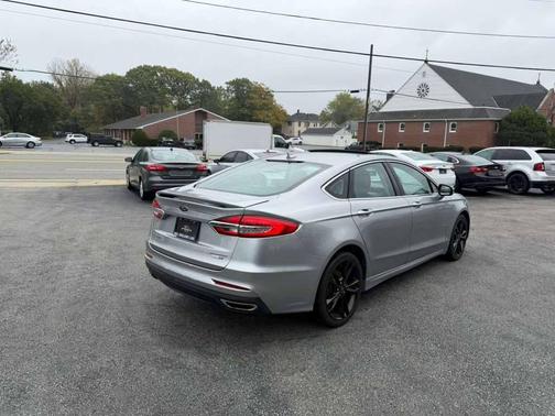 2020 Ford Fusion Titanium