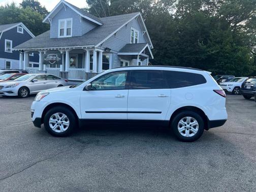 2016 Chevrolet Traverse LS