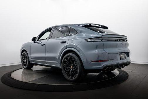 Arctic Grey 2026 Porsche Cayenne AWD