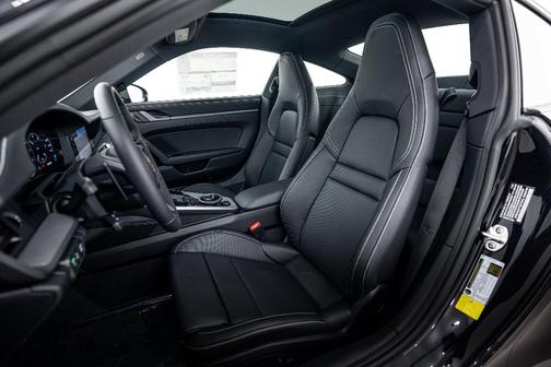 2026 Porsche 911 Carrera 4S