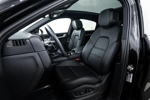 2025 Porsche Cayenne Cayenne