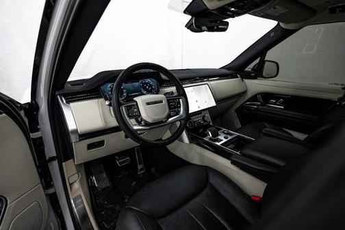 2023 Land Rover Range Rover P530 SE