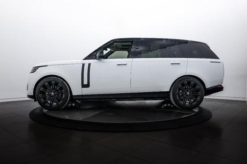 2023 Land Rover Range Rover P530 SE