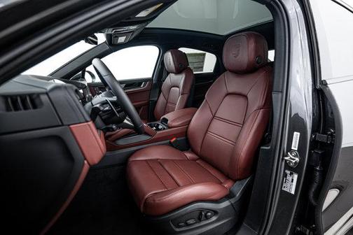 2025 Porsche Cayenne S