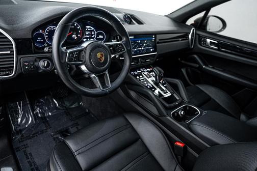 2022 Porsche Cayenne