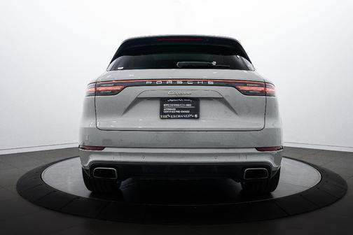 2022 Porsche Cayenne