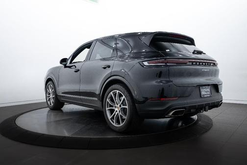 2024 Porsche Cayenne