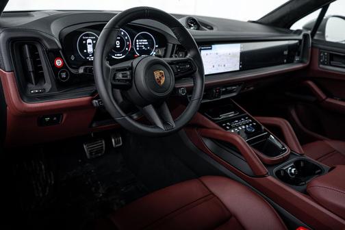 2026 Porsche Cayenne GTS