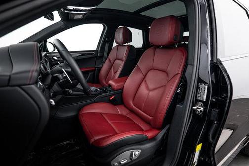2025 Porsche Macan S