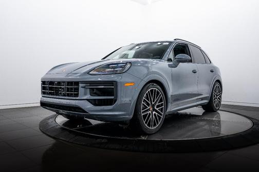 2026 Porsche Cayenne GTS
