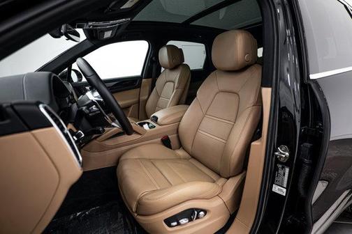 2020 Porsche Cayenne 