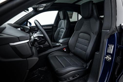 2024 Porsche Macan Electric 4