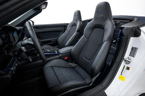 2026 Porsche 911 Carrera T