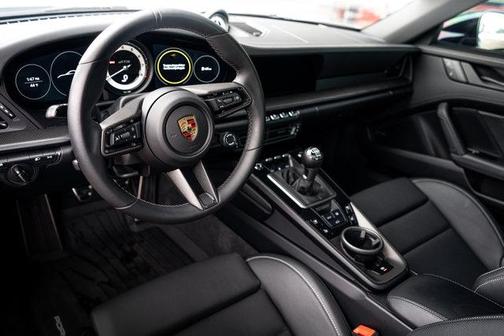 2024 Porsche 911 Carrera 4 GTS