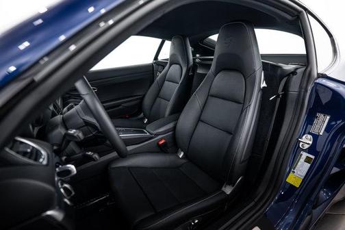 2024 Porsche 718 Cayman Style Edition