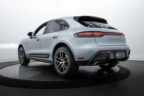 2025 Porsche Macan 