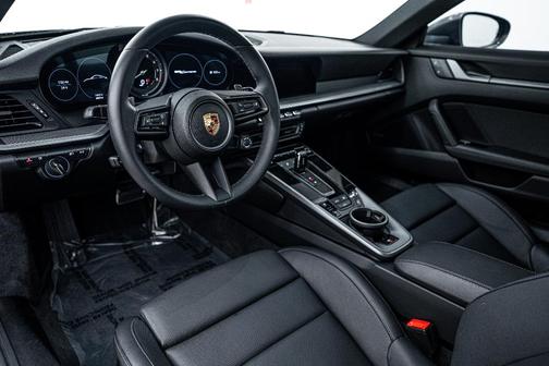 2024 Porsche 911 Carrera