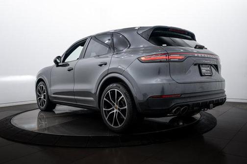 2020 Porsche Cayenne S