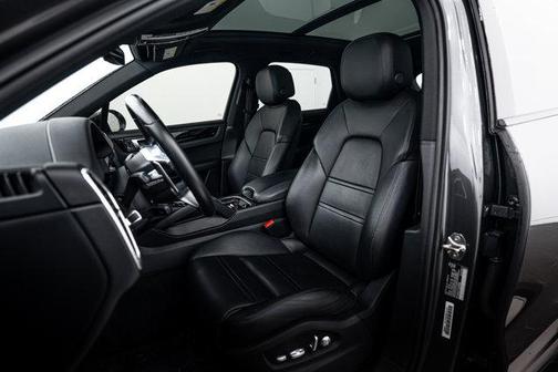 2020 Porsche Cayenne S