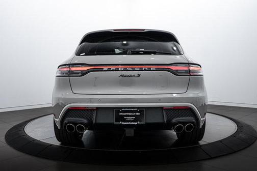 2025 Porsche Macan S