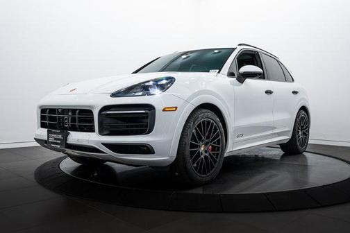 2022 Porsche Cayenne GTS