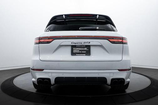 2022 Porsche Cayenne GTS