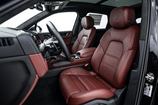 2026 Porsche Cayenne GTS