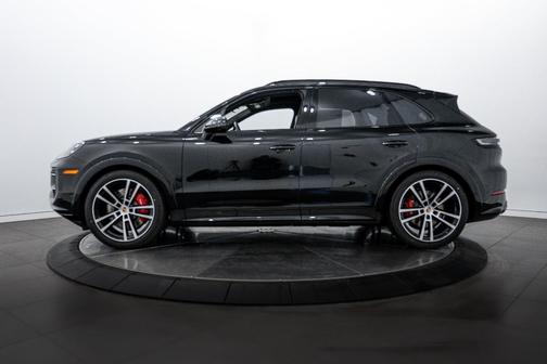 2026 Porsche Cayenne GTS