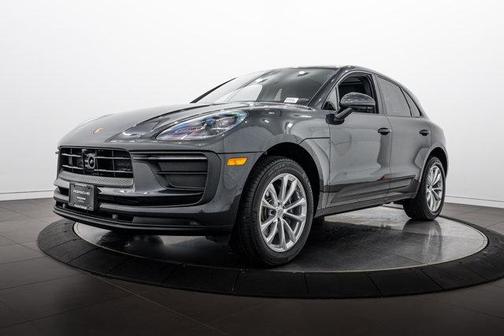 Volcano Grey Metallic 2026 Porsche Macan