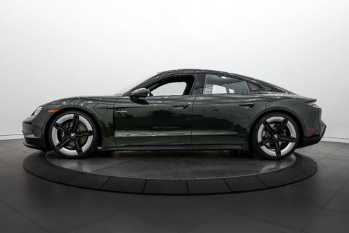 2026 Porsche Taycan 4