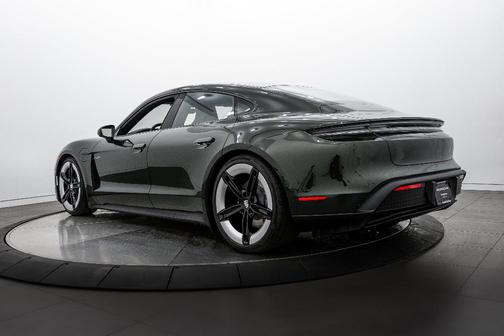2026 Porsche Taycan 4