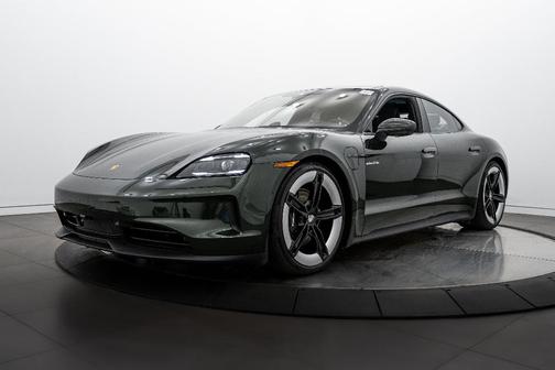 2026 Porsche Taycan 4