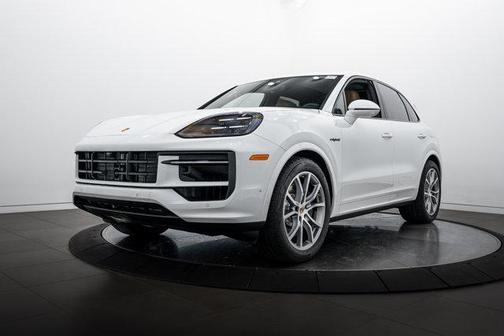 2026 Porsche Cayenne AWD