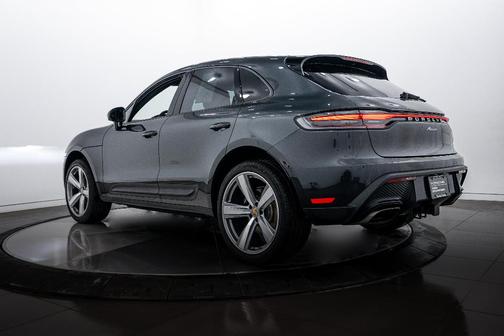 2026 Porsche Macan 