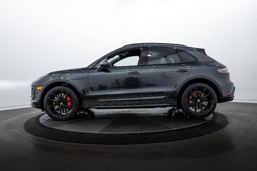 2026 Porsche Macan GTS