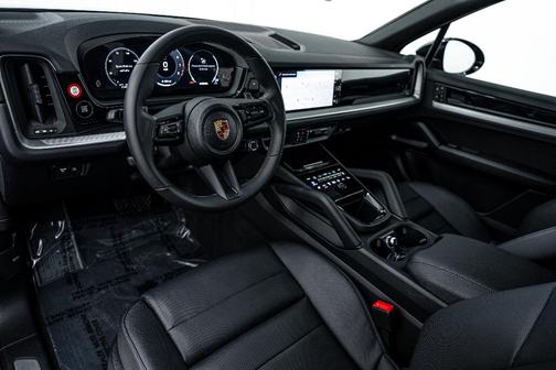 2025 Porsche Cayenne