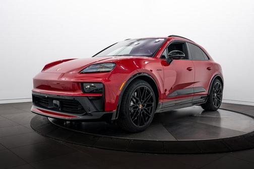 Carmine Red 2026 Porsche Macan GTS