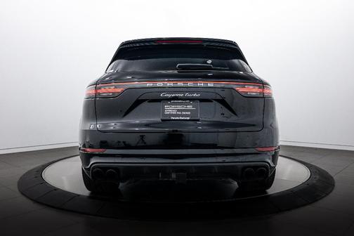 2021 Porsche Cayenne Turbo