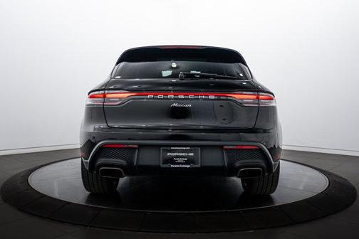 2024 Porsche Macan 