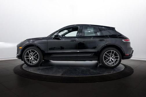 2024 Porsche Macan 