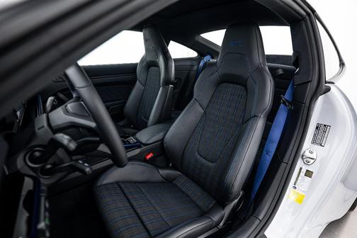 2026 Porsche 911 Carrera T