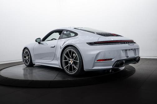 2026 Porsche 911 Carrera T