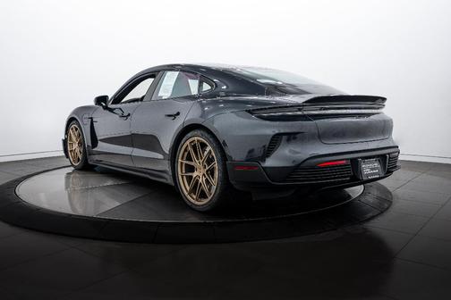 2025 Porsche Taycan Taycan Turbo GT