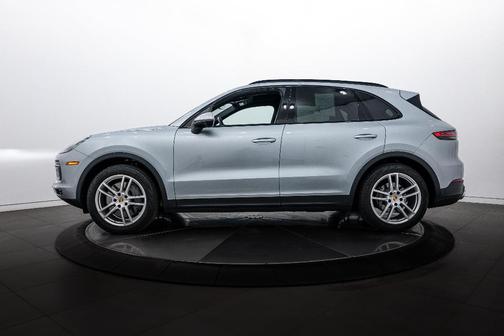 2022 Porsche Cayenne S