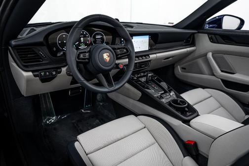 2026 Porsche 911 Carrera GTS